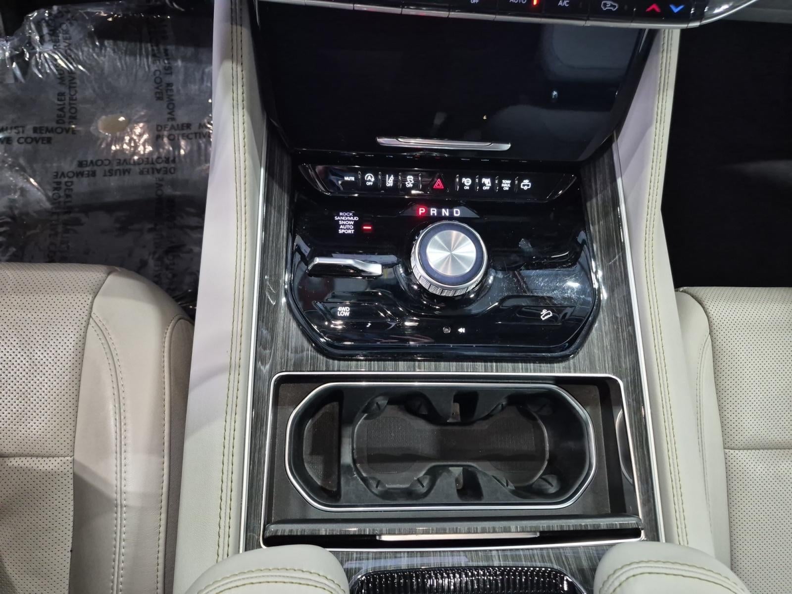 2022 Jeep Wagoneer Series III 4x4