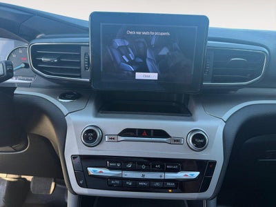 2023 Ford Explorer XLT 4WD