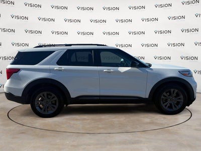 2023 Ford Explorer XLT 4WD