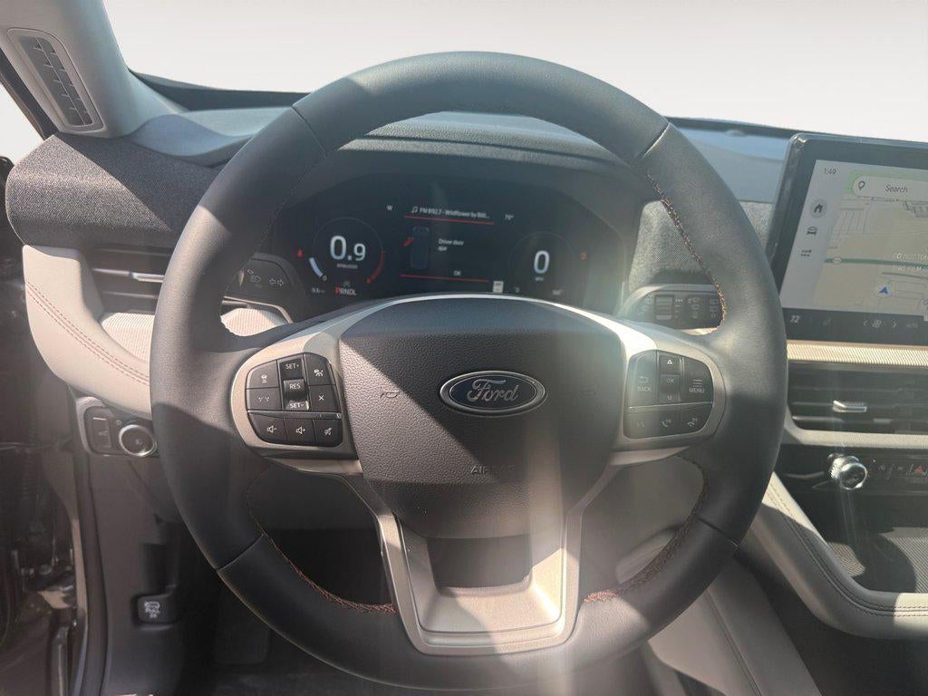 2026 Ford Explorer Active w/100A Pkg 4WD