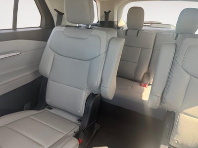 2026 Ford Explorer Active w/100A Pkg 4WD