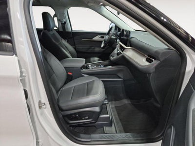 2026 Ford Explorer Active w/100A Pkg 4WD