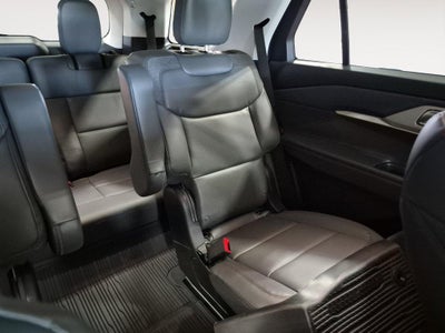 2026 Ford Explorer Active w/100A Pkg 4WD