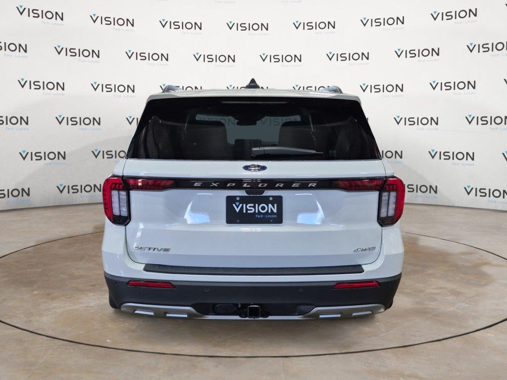 2026 Ford Explorer Active w/100A Pkg 4WD