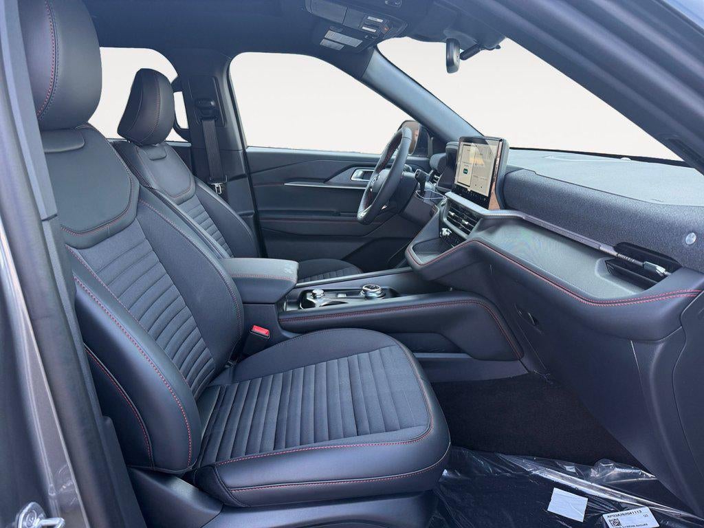 2026 Ford Explorer ST-Line 4WD