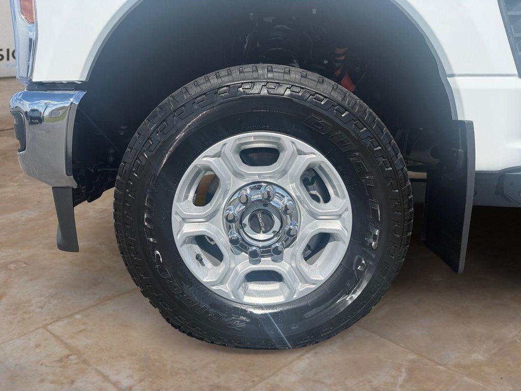 2026 Ford Super Duty F-250 Srw XL 4WD Crew Cab 6.75 Box