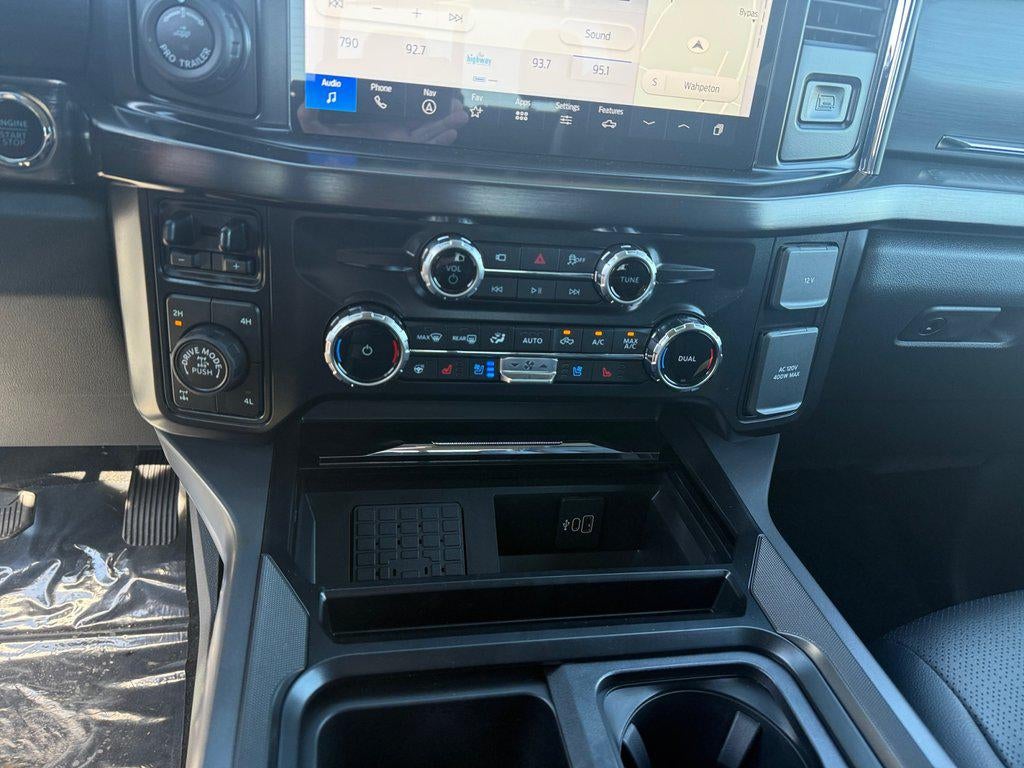 2027 Ford Super Duty F-350 Srw LARIAT 4WD Crew Cab 6.75 Box