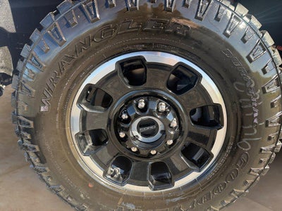 2027 Ford Super Duty F-350 Srw LARIAT 4WD Crew Cab 6.75 Box