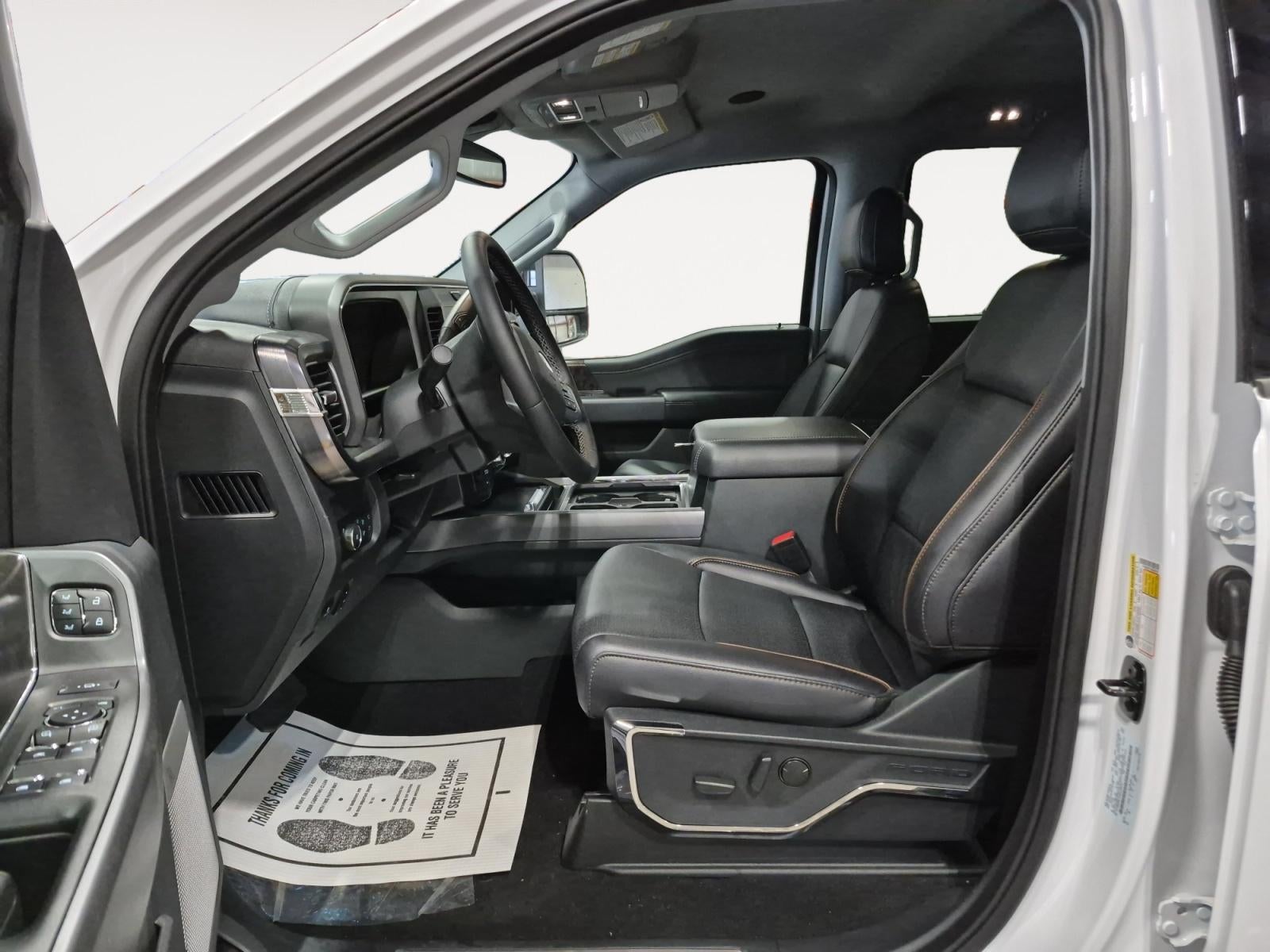 2025 Ford F-350 LARIAT