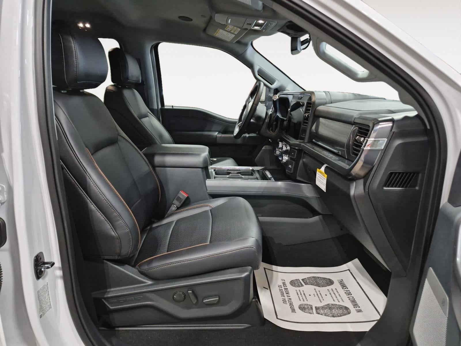 2025 Ford F-350 LARIAT