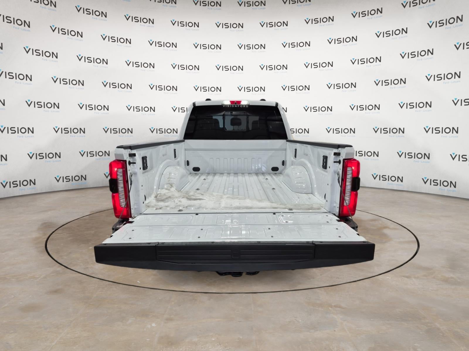 2025 Ford F-350 LARIAT