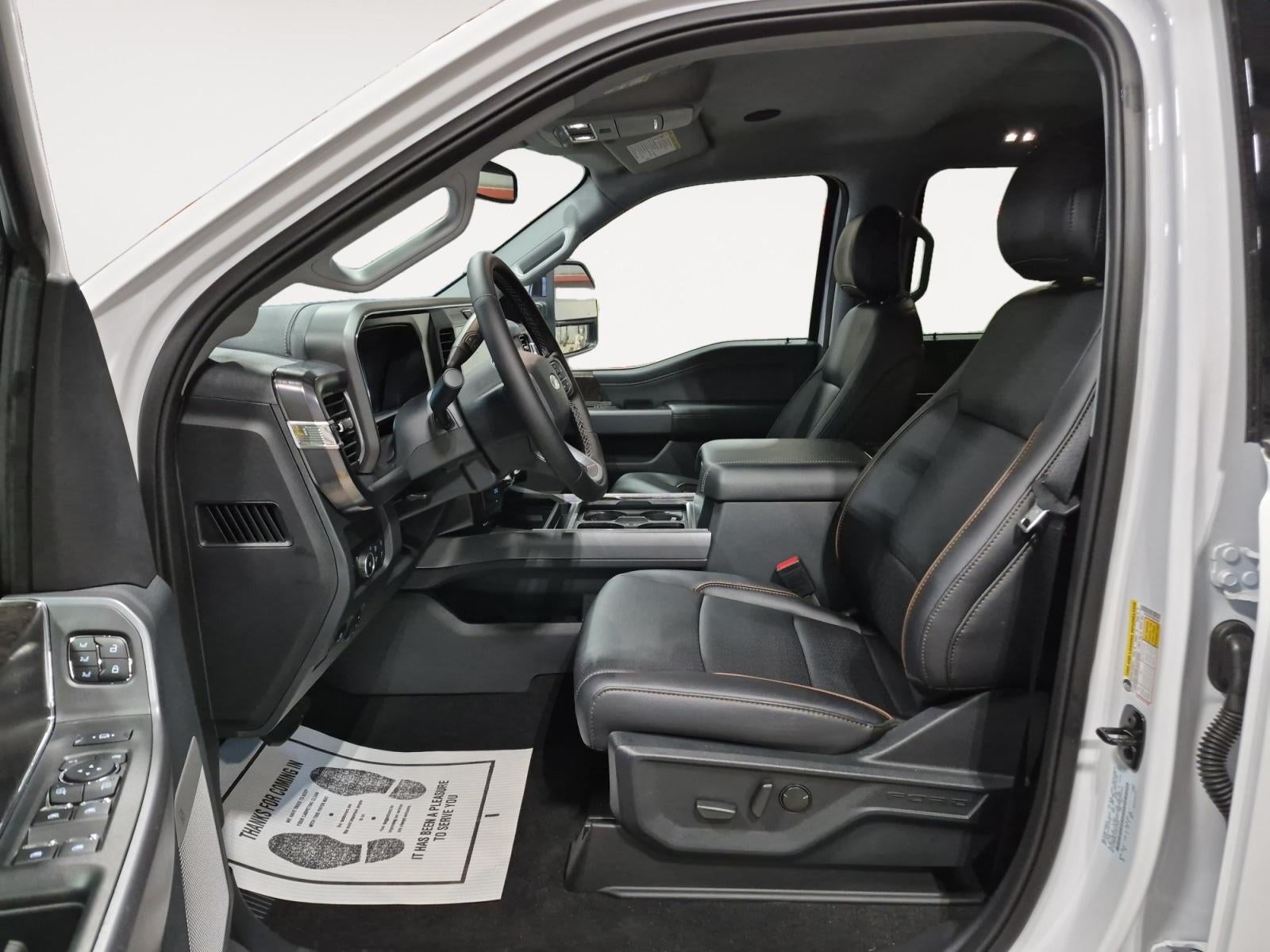 2025 Ford F-350 LARIAT