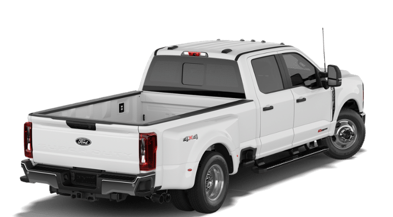 2027 Ford Super Duty F-350 Drw XL 4WD Crew Cab 8 Box