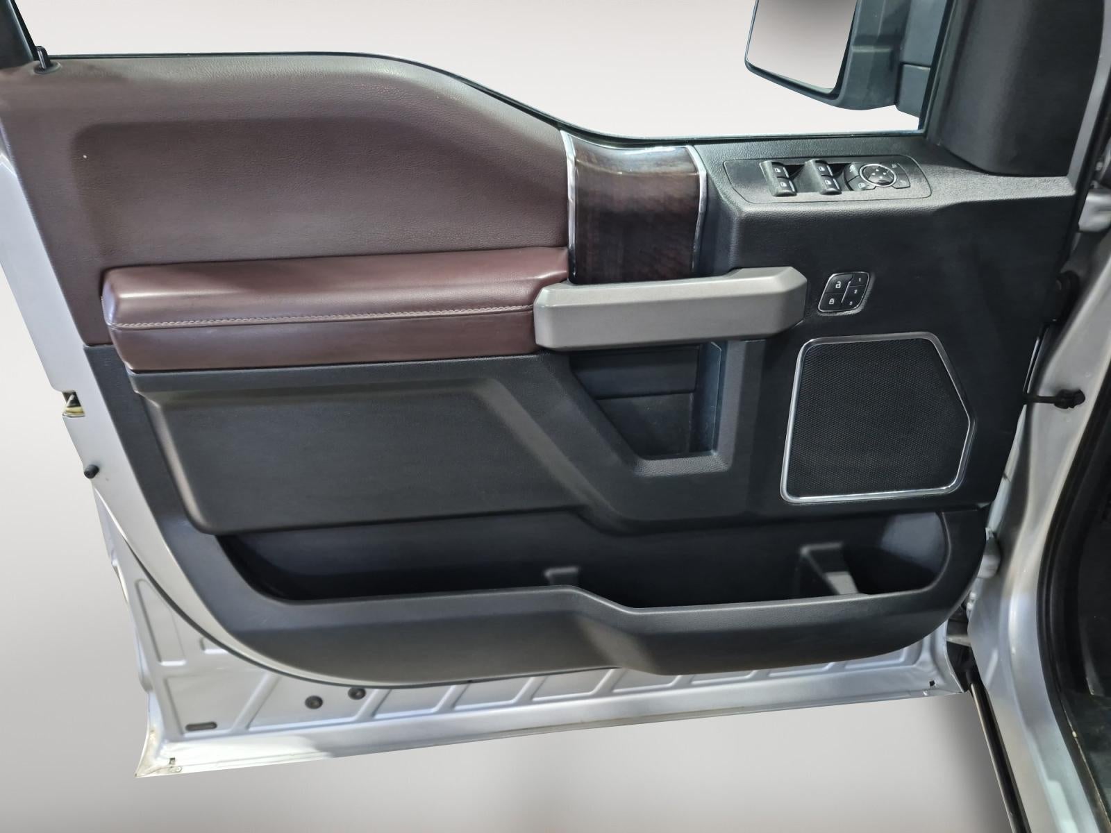 2017 Ford F-150 Platinum