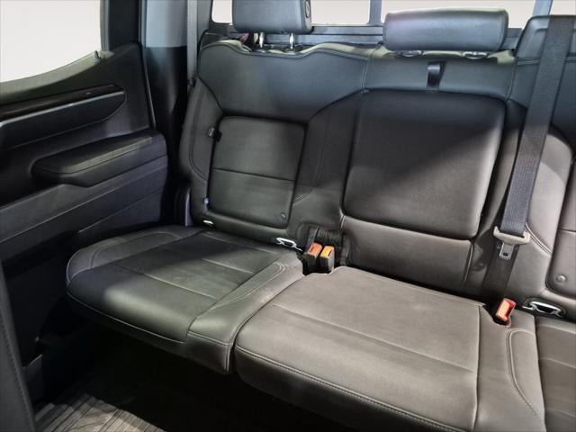 2025 Chevrolet Silverado 1500 4WD Crew Cab Short Bed LTZ