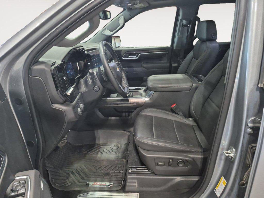 2025 Chevrolet Silverado 1500 '4WD Crew Cab 147'' LTZ'