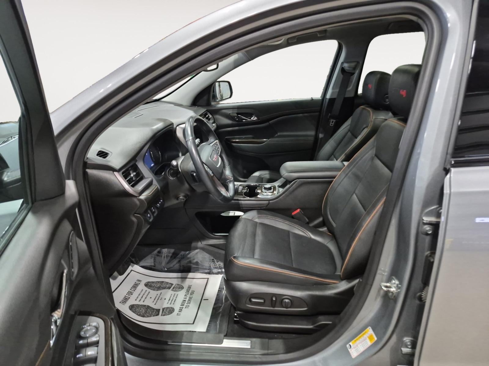 2023 GMC Acadia AWD AT4