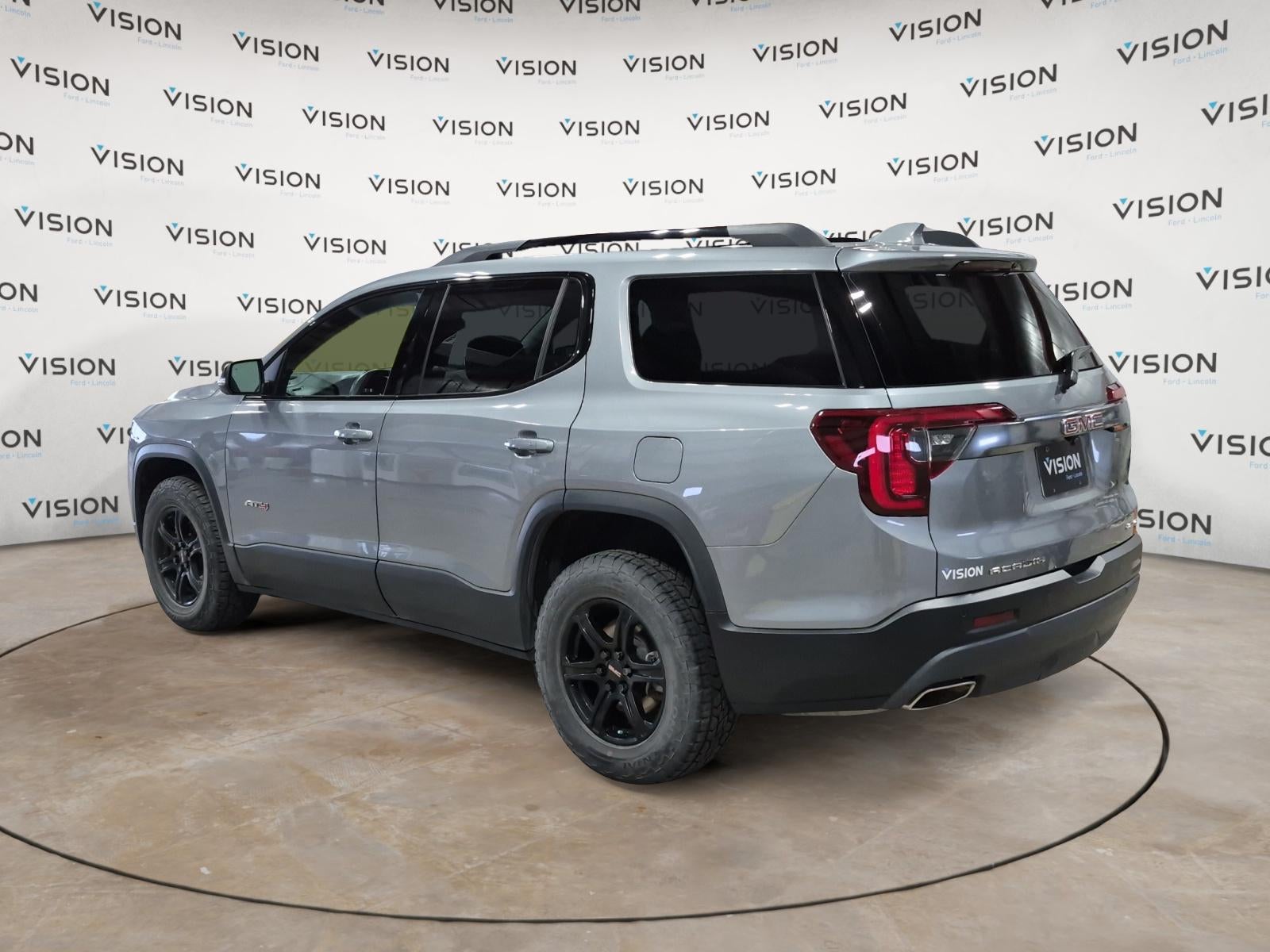 2023 GMC Acadia AWD AT4