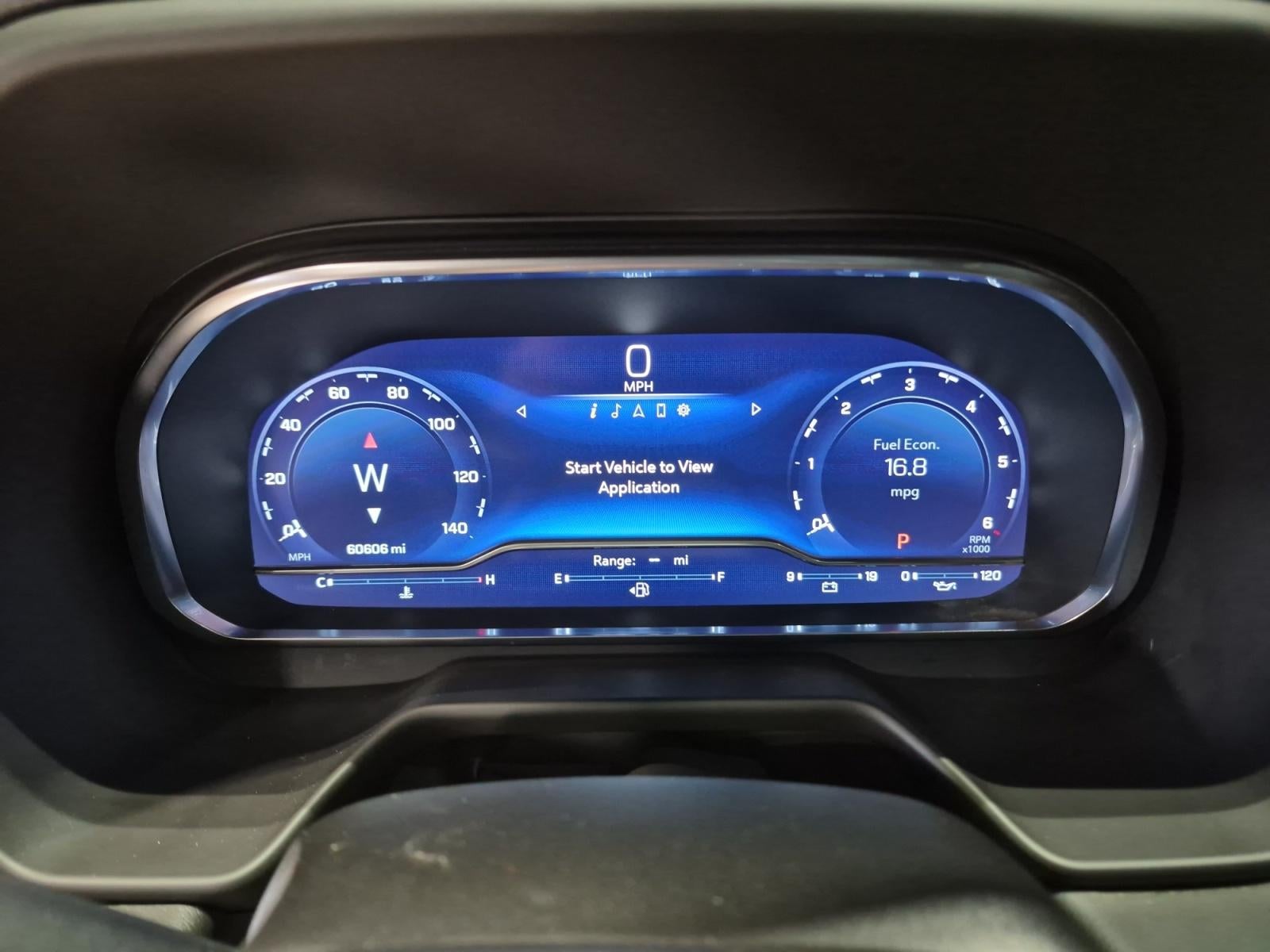 2022 Chevrolet Suburban 4WD RST