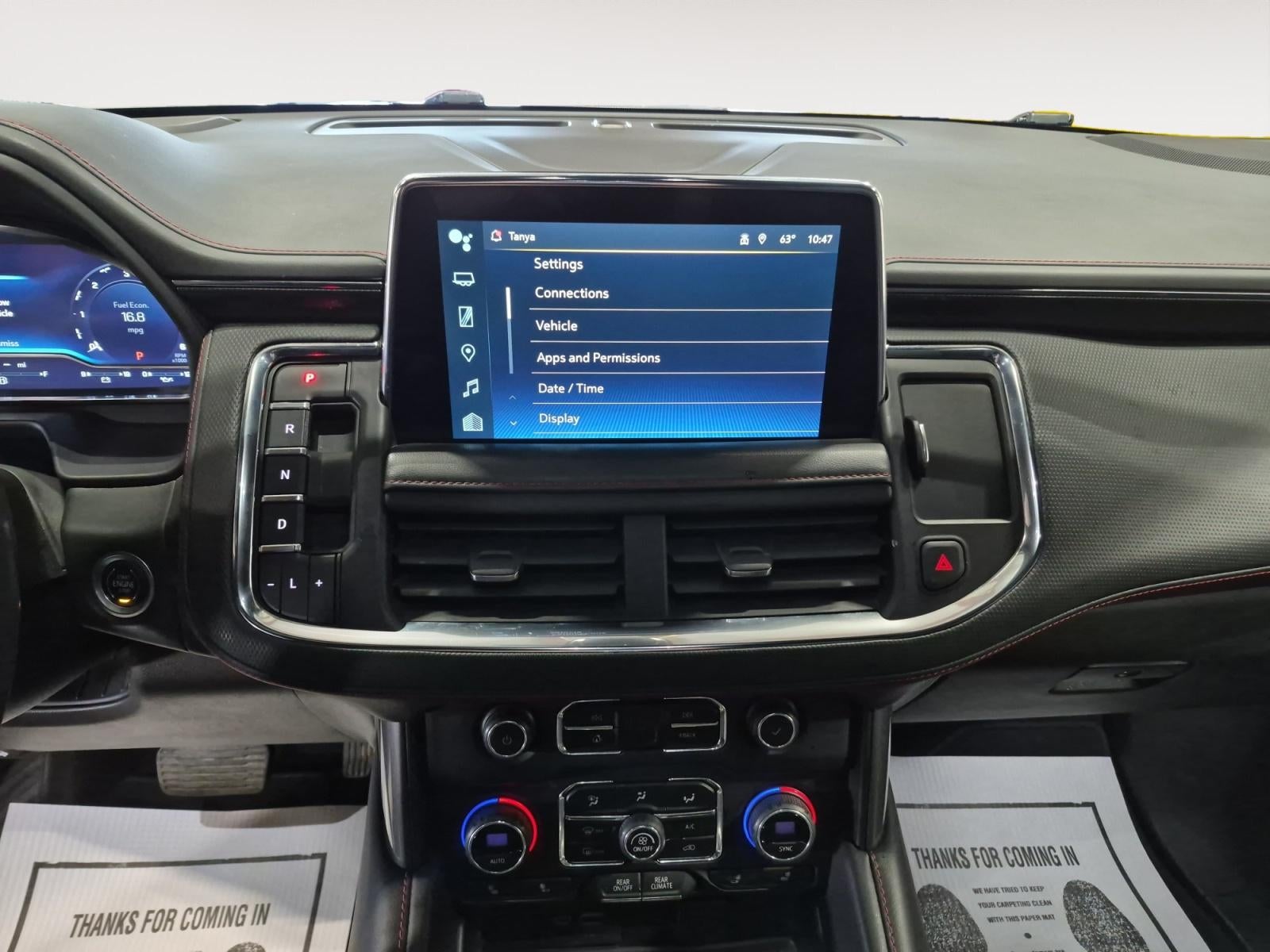 2022 Chevrolet Suburban 4WD RST