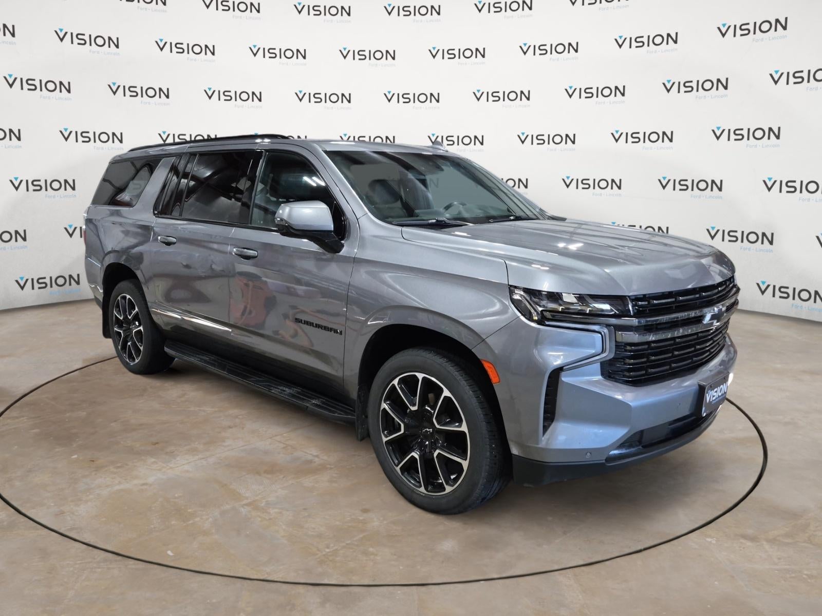 2022 Chevrolet Suburban 4WD RST