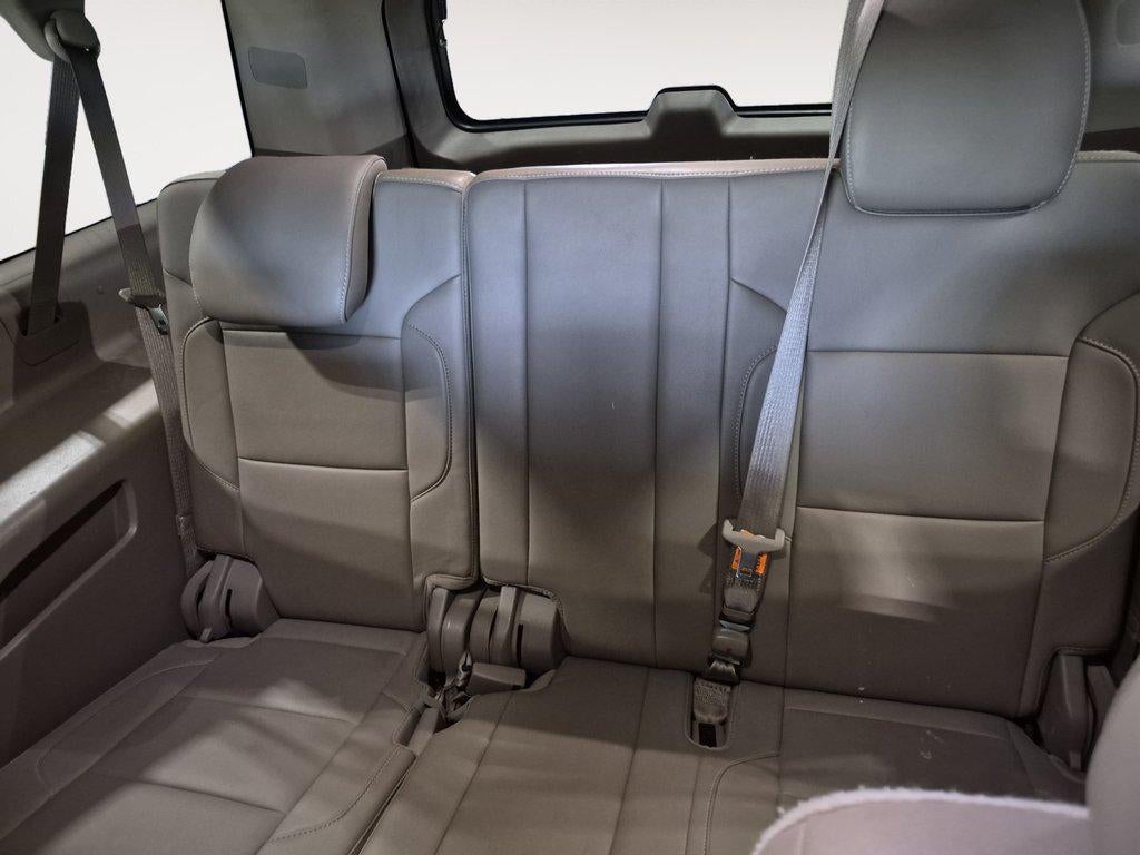 2016 Chevrolet Suburban 4WD 4dr 1500 LT