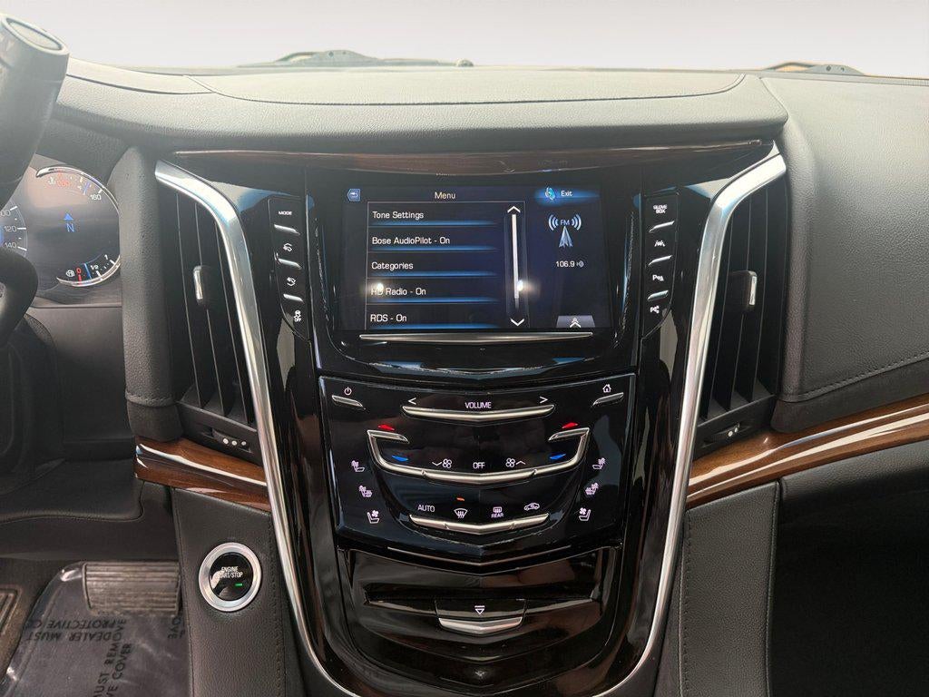 2017 Cadillac Escalade 4WD 4dr Luxury