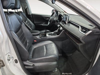 2020 Toyota RAV4 Limited