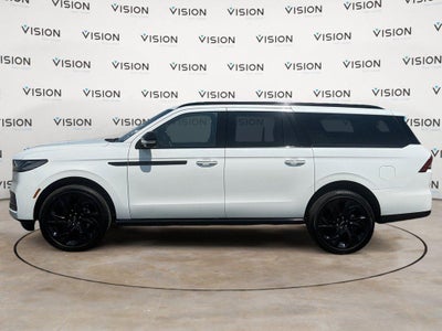 2027 Lincoln Navigator L Reserve 4x4