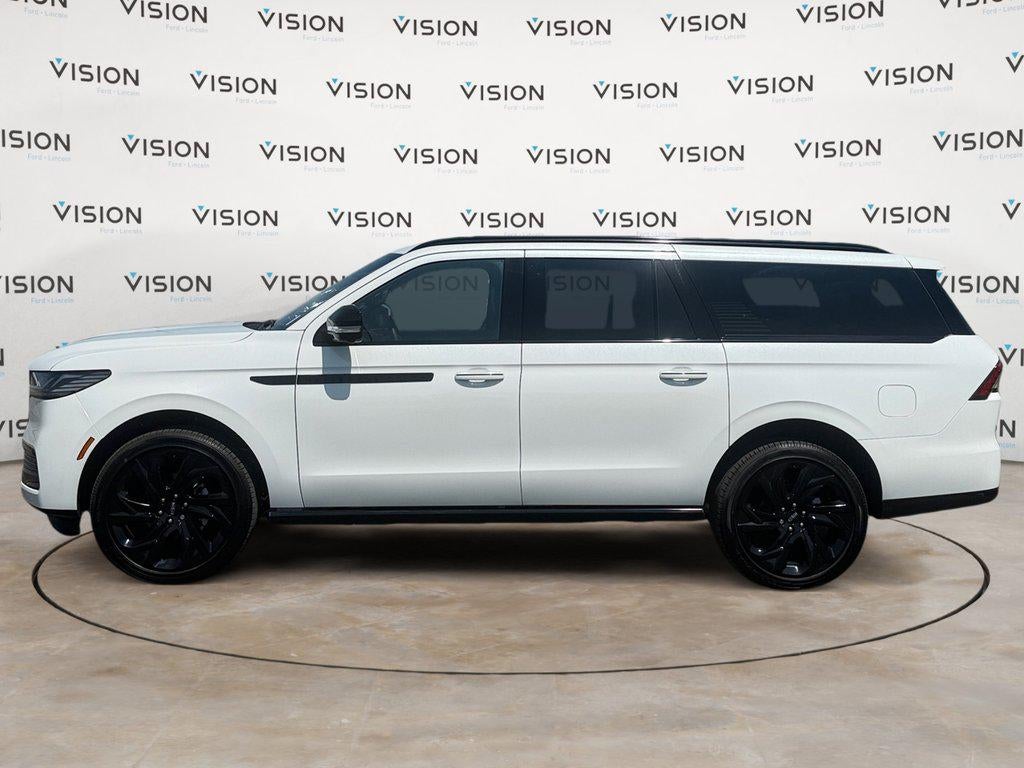 2027 Lincoln Navigator L Reserve 4x4