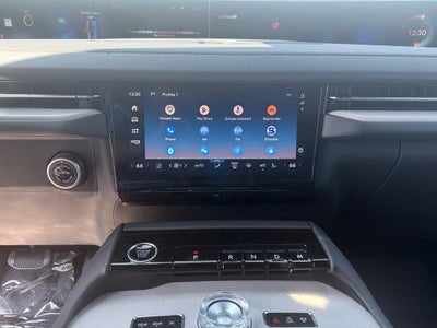 2027 Lincoln Navigator L Reserve 4x4
