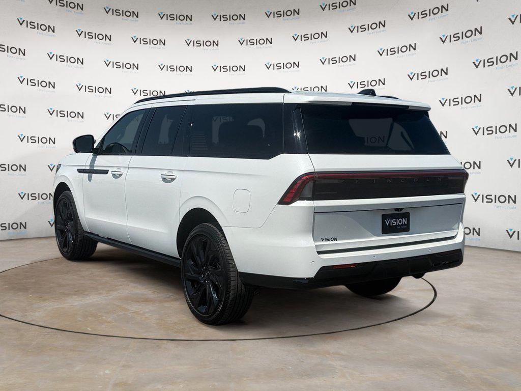 2027 Lincoln Navigator L Reserve 4x4