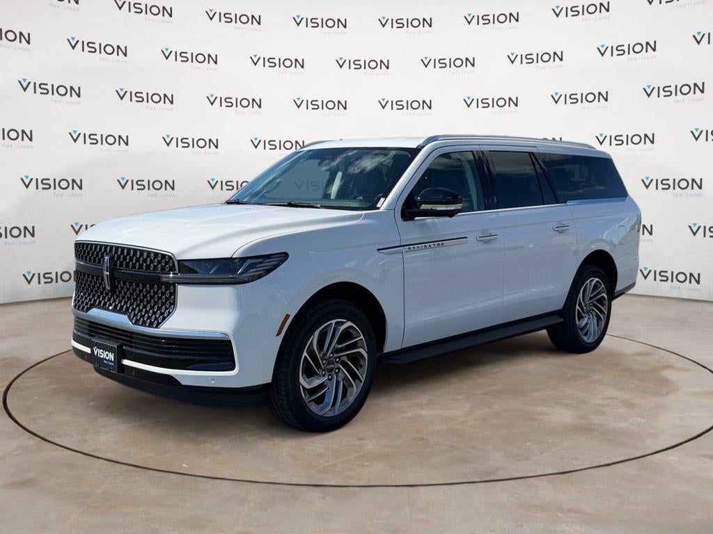 2027 Lincoln Navigator L Premiere 4x2