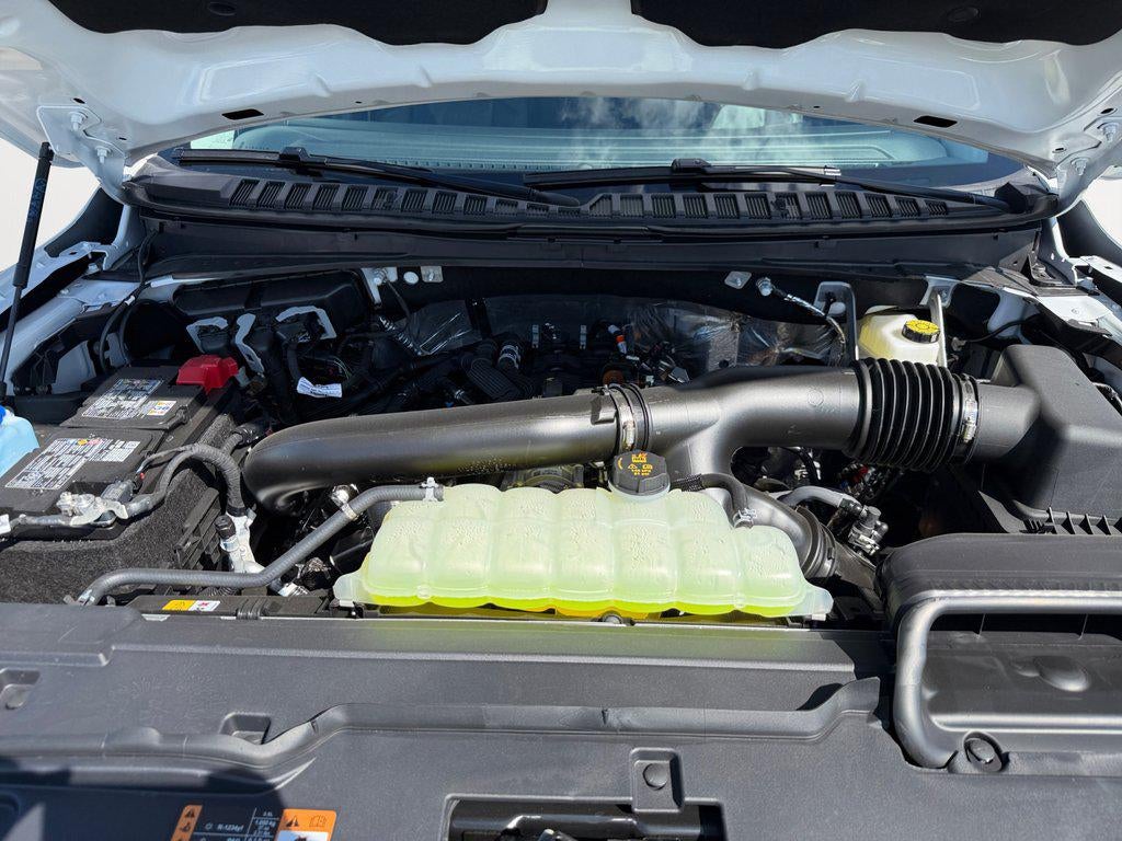 2027 Lincoln Navigator L Premiere 4x2