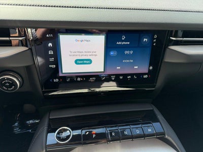 2027 Lincoln Navigator L Premiere 4x2