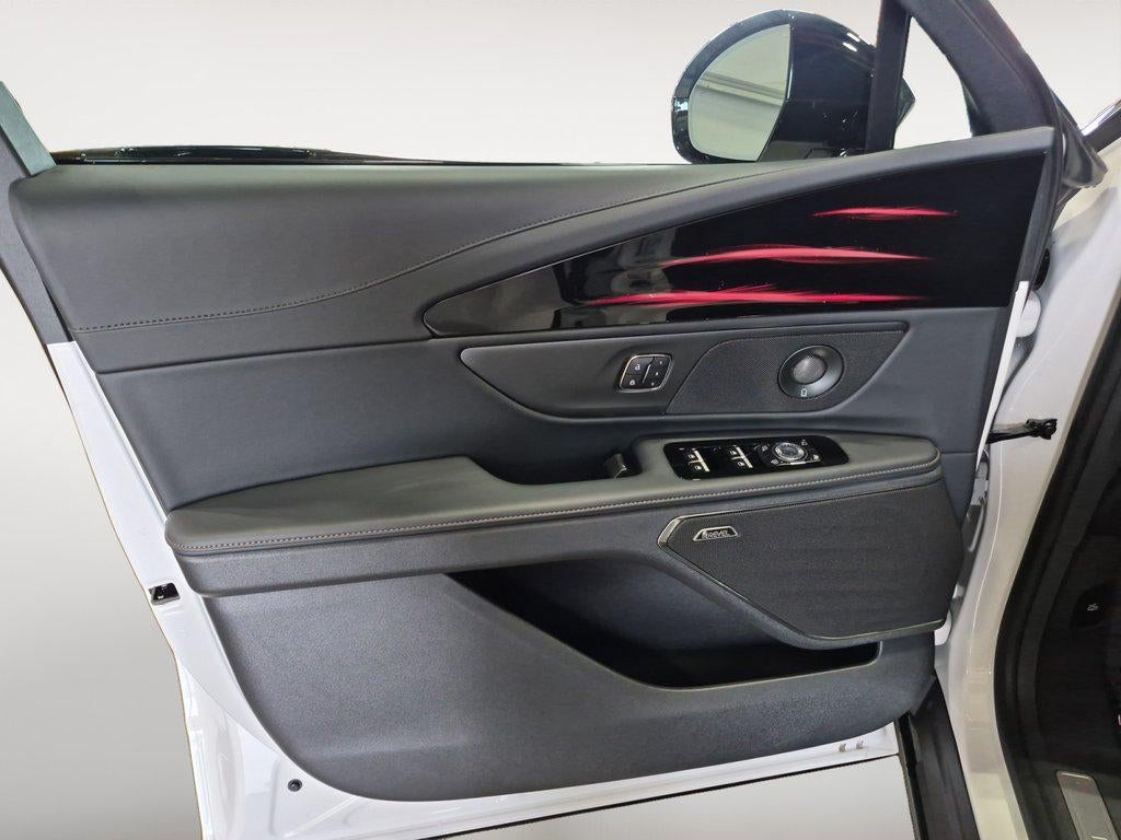 2026 Lincoln Nautilus Reserve AWD