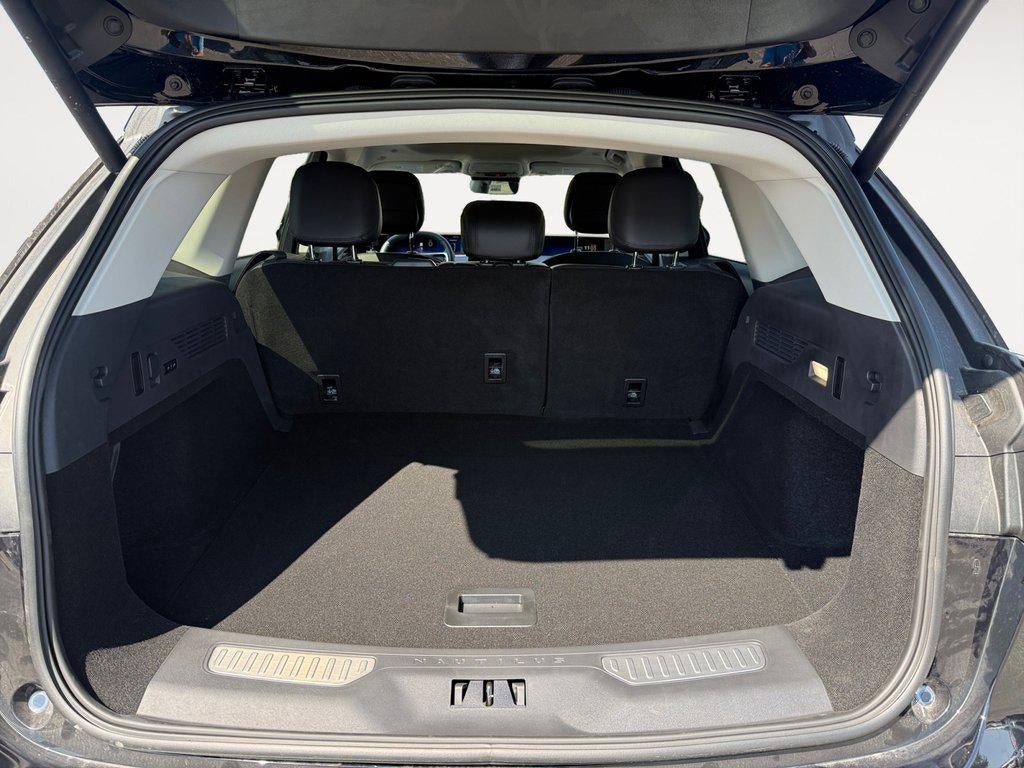 2026 Lincoln Nautilus Reserve AWD
