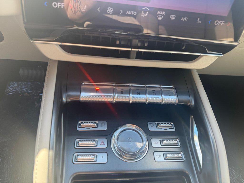 2026 Lincoln Nautilus Reserve AWD