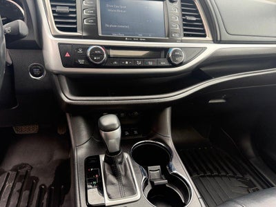 2018 Toyota Highlander SE V6 AWD (Natl)