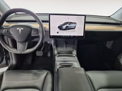2025 Tesla Model Y Long Range Dual Motor All-Wheel Drive