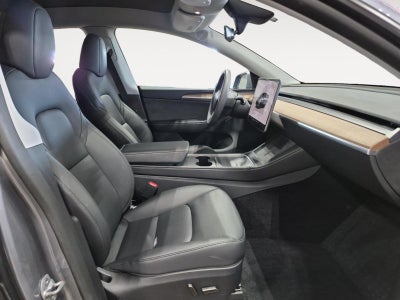 2025 Tesla Model Y Long Range Dual Motor All-Wheel Drive