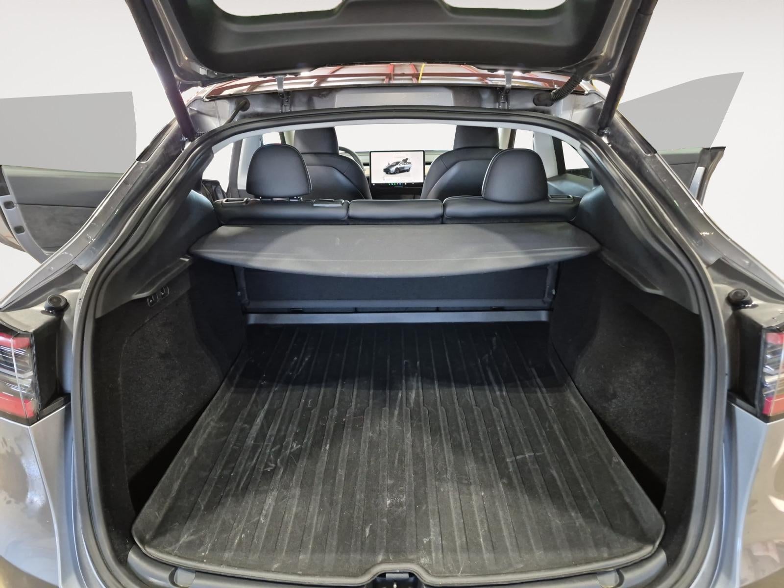 2025 Tesla Model Y Long Range Dual Motor All-Wheel Drive