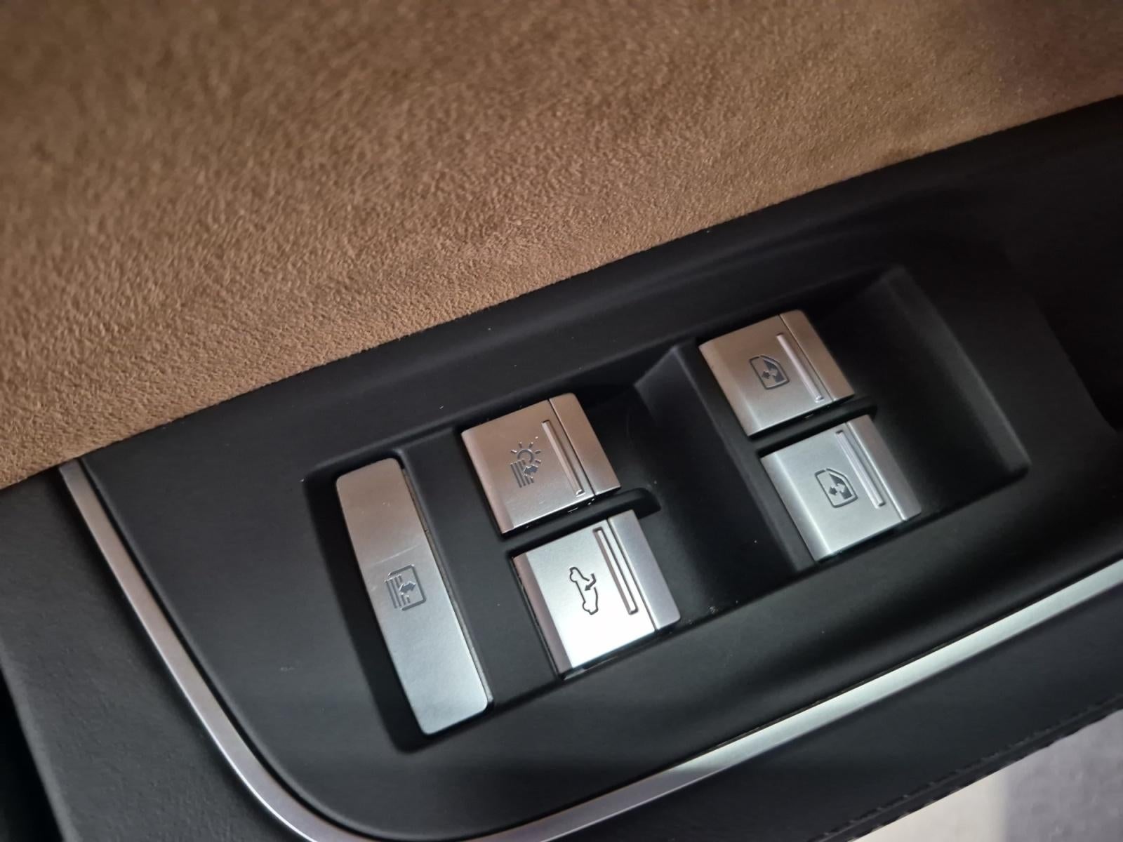 2021 Audi A8 L 60 TFSI quattro Tiptronic