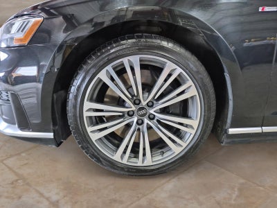 2021 Audi A8 L 60 TFSI quattro Tiptronic
