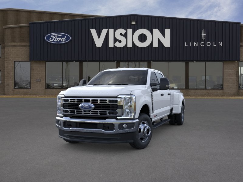 2026 Ford Super Duty F-350® XLT