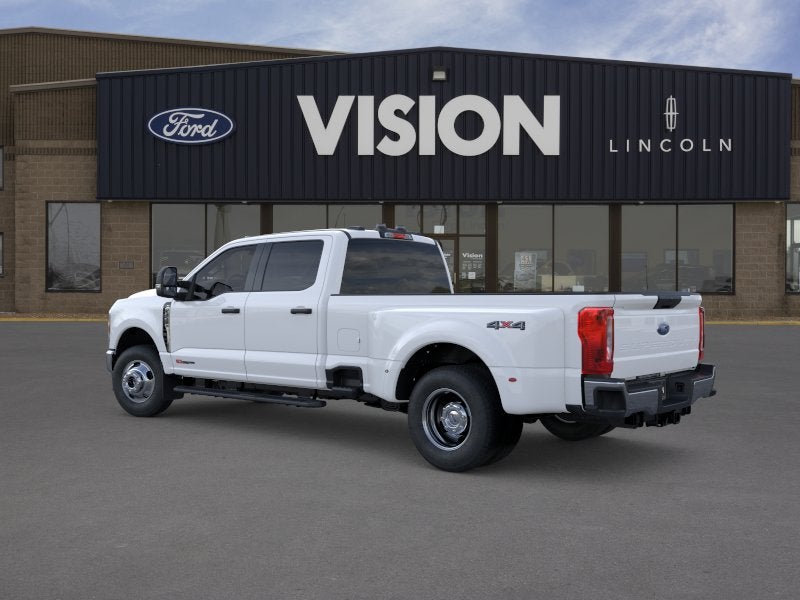 2026 Ford Super Duty F-350® XLT