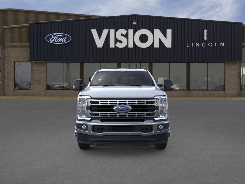 2026 Ford Super Duty F-350® XLT