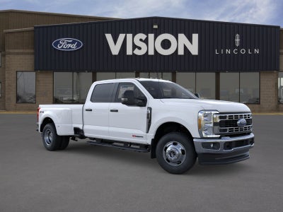 2026 Ford Super Duty F-350® XLT