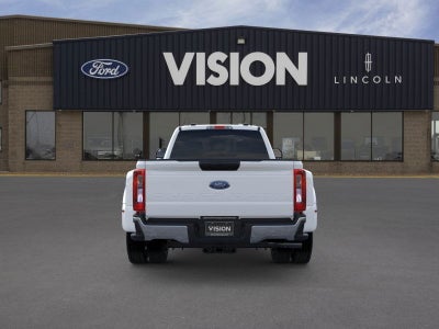 2026 Ford Super Duty F-450® XLT